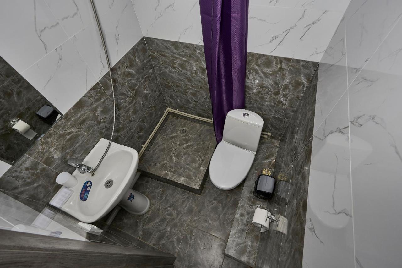 Aparthotel Апарт 33 Ałma Ata Zewnętrze zdjęcie